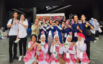 Membanggakan! Siswa SMPN 1 Kota Surakarta Raih Medali Emas dan Medali Perak di Ajang Internasional I2ASPO